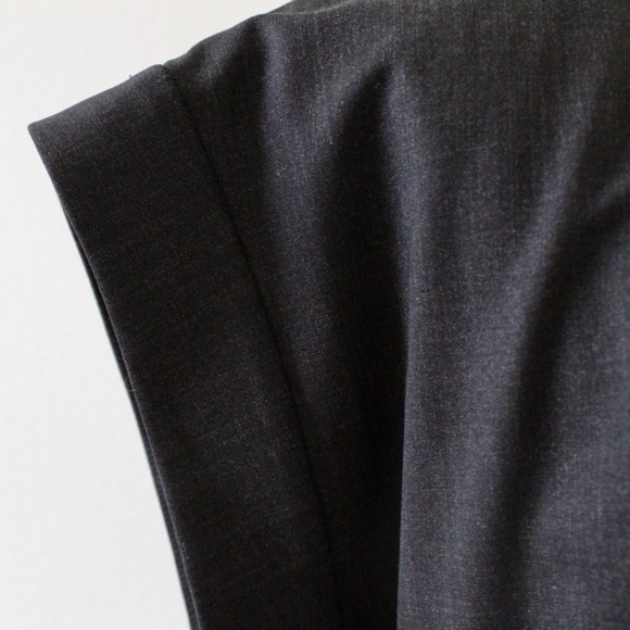 Dark Gray Deep Plunged V-Neck Cap Sleeve Wool Shift Dress - Picture 4 of 7